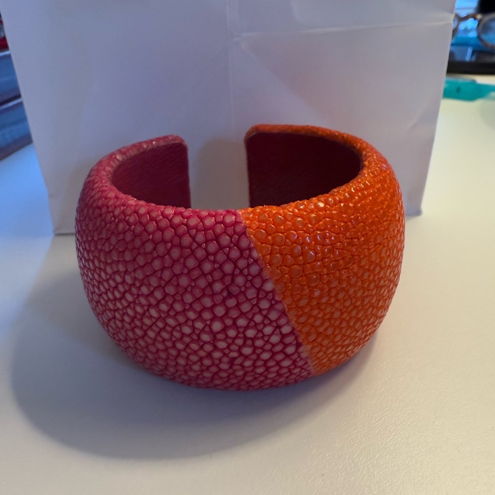 Colorful Pink and Orange Bracelet - Picture 4 of 8